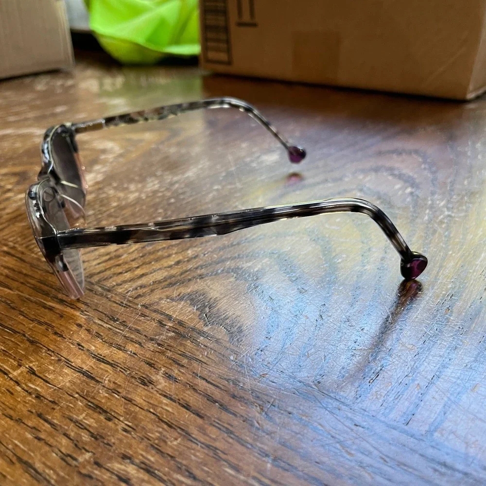 Lisa Loeb Eyewear frames only